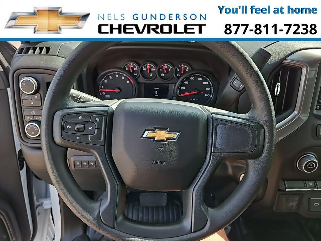 new 2024 Chevrolet Silverado 2500 car, priced at $65,400