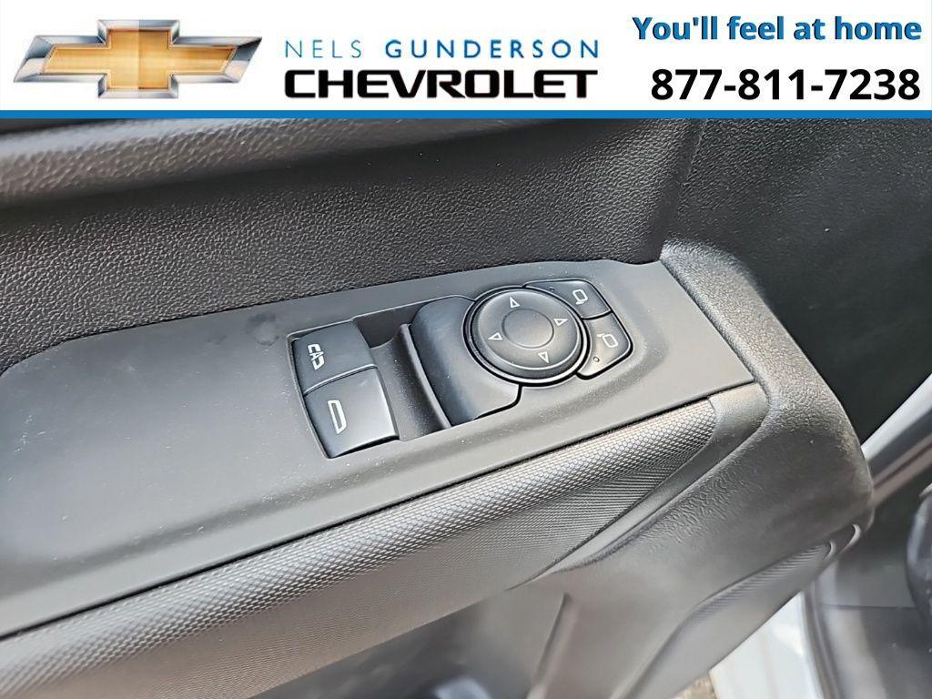 new 2024 Chevrolet Silverado 2500 car, priced at $65,400