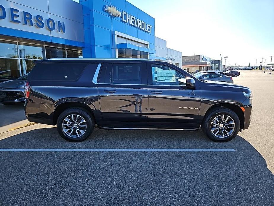 new 2024 Chevrolet Suburban car, priced at $66,210