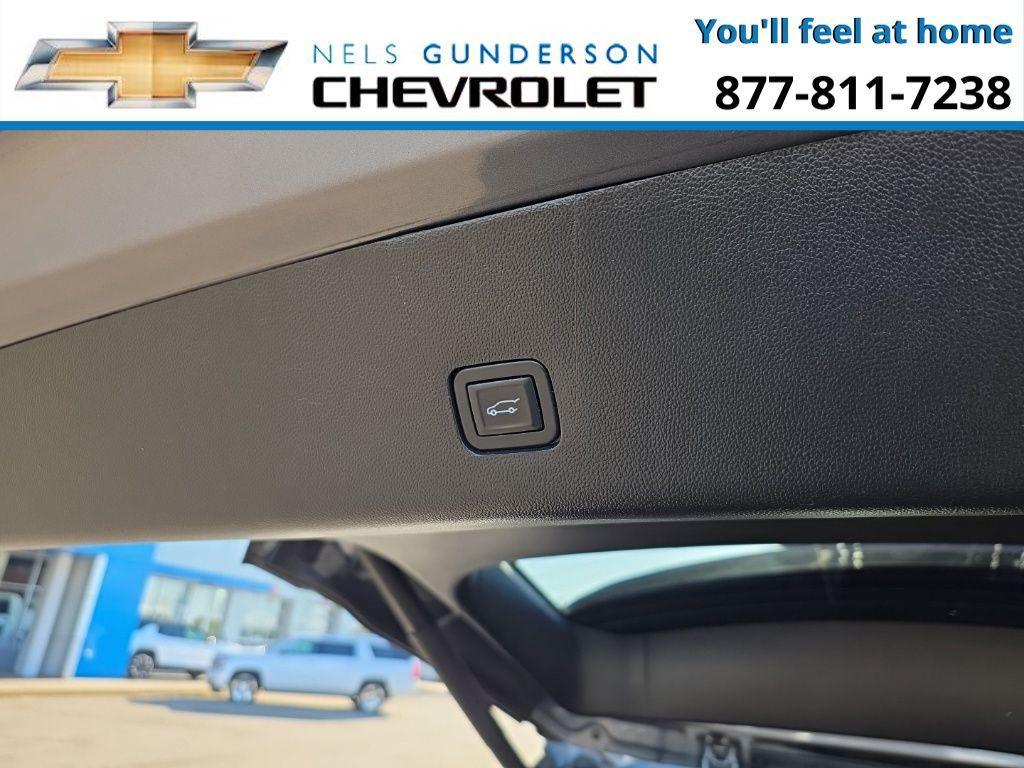 used 2019 Chevrolet Traverse car, priced at $22,900