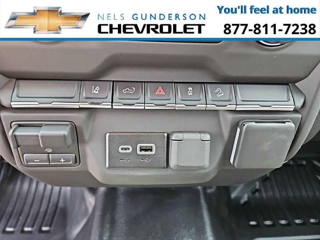 new 2025 Chevrolet Silverado 2500 car, priced at $53,010