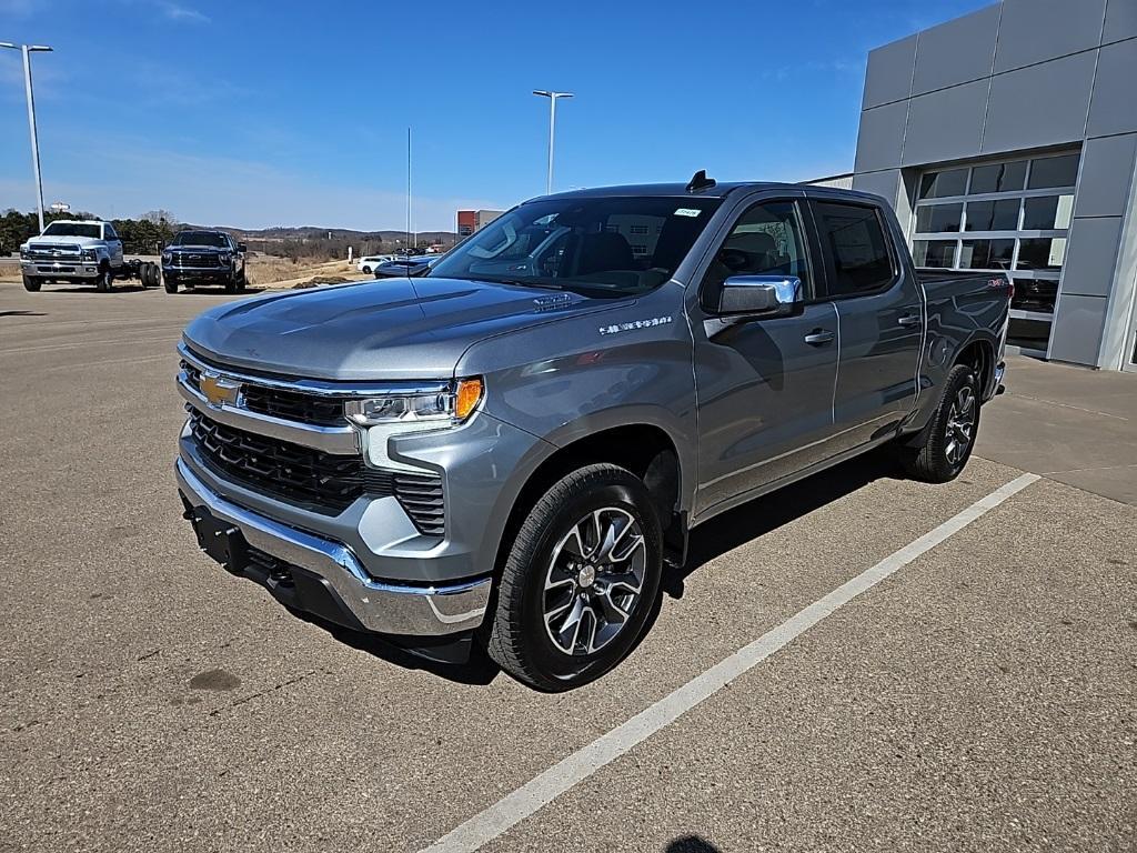 new 2025 Chevrolet Silverado 1500 car, priced at $52,395