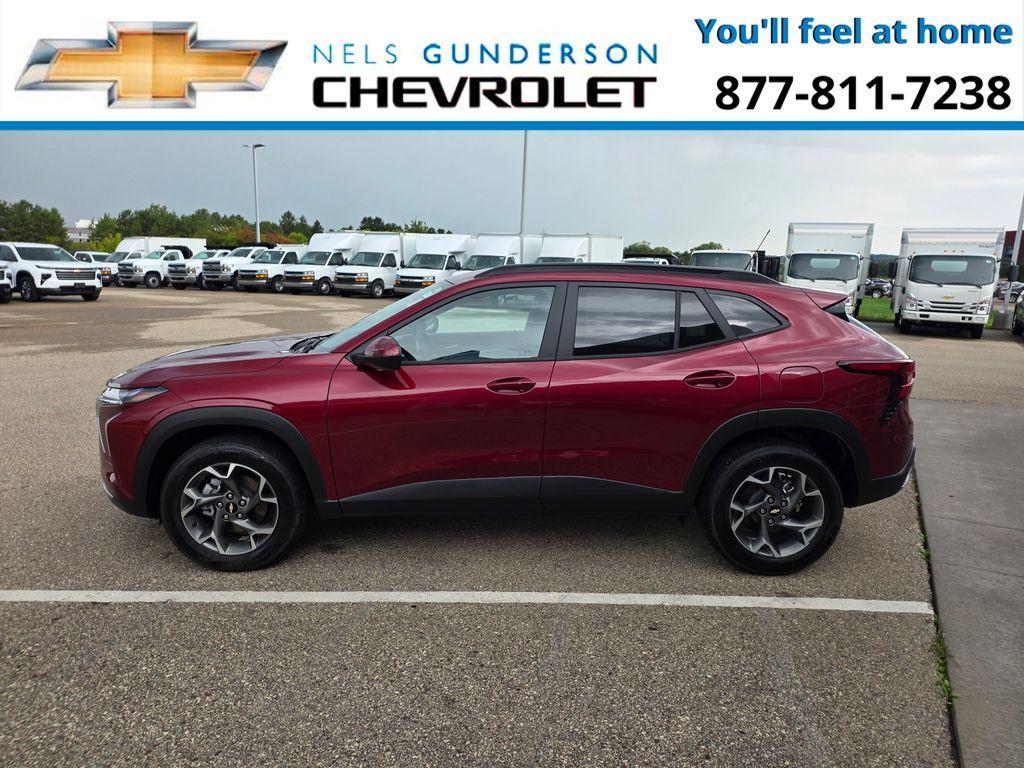 new 2025 Chevrolet Trax car, priced at $21,900