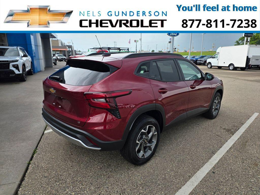 new 2025 Chevrolet Trax car, priced at $21,900