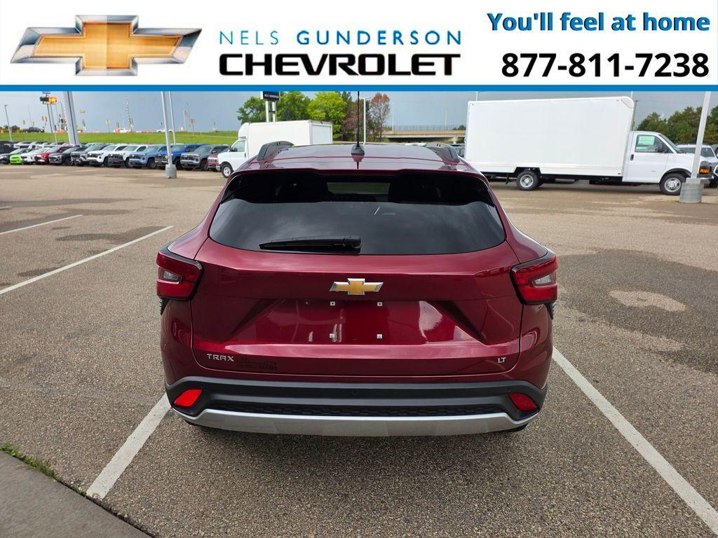 new 2025 Chevrolet Trax car, priced at $21,900
