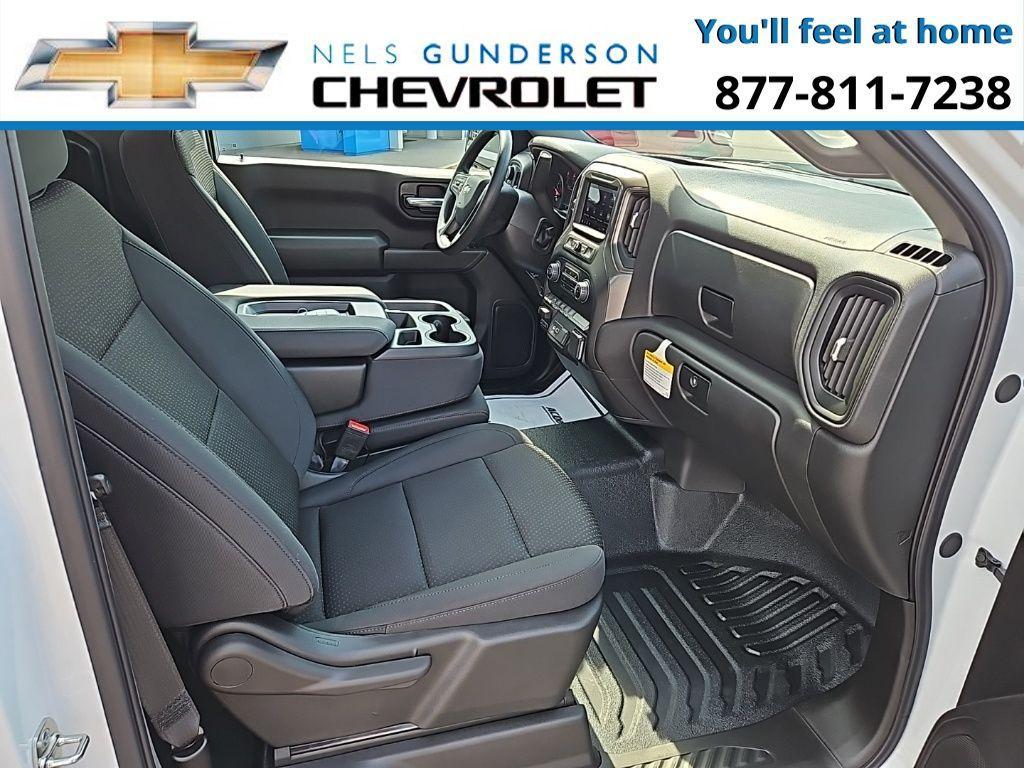 new 2025 Chevrolet Silverado 1500 car, priced at $44,755