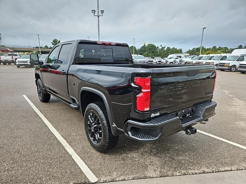 new 2025 Chevrolet Silverado 3500 car, priced at $80,190