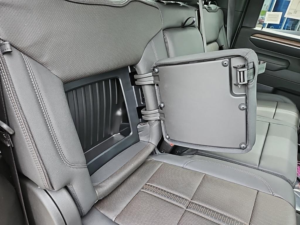 new 2025 Chevrolet Silverado 3500 car, priced at $80,190