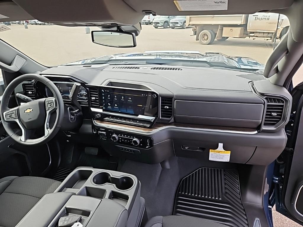 new 2025 Chevrolet Silverado 3500 car, priced at $77,045