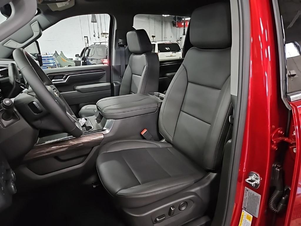 new 2025 Chevrolet Silverado 3500 car, priced at $84,765