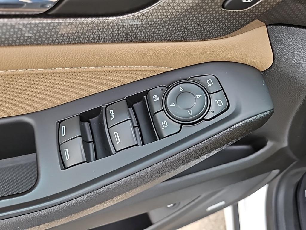 used 2023 Chevrolet Traverse car, priced at $37,900