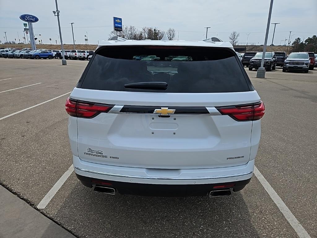 used 2023 Chevrolet Traverse car, priced at $37,900