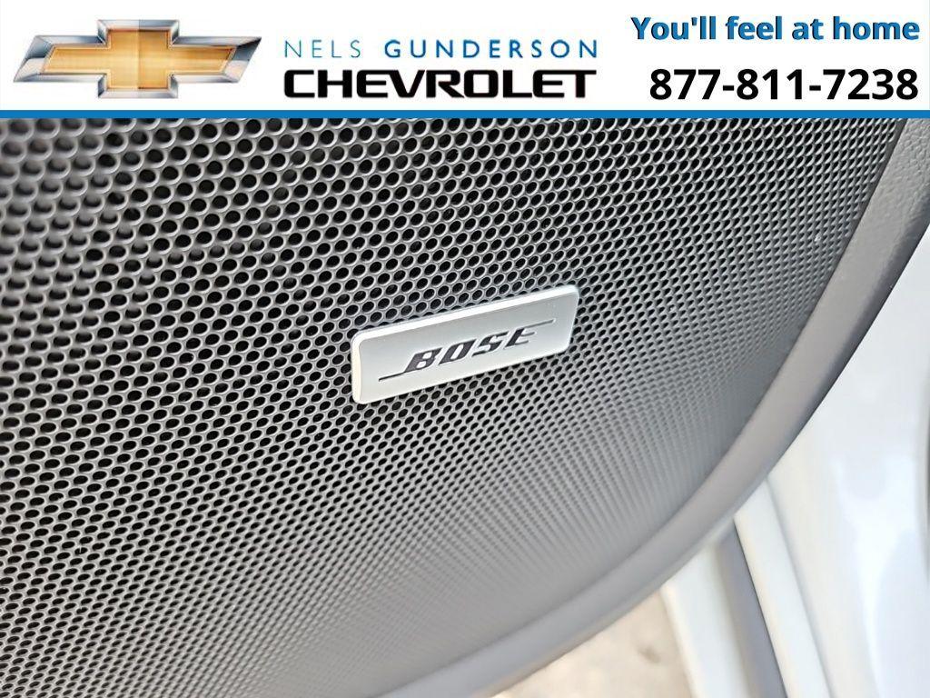 used 2023 Chevrolet Traverse car, priced at $36,999