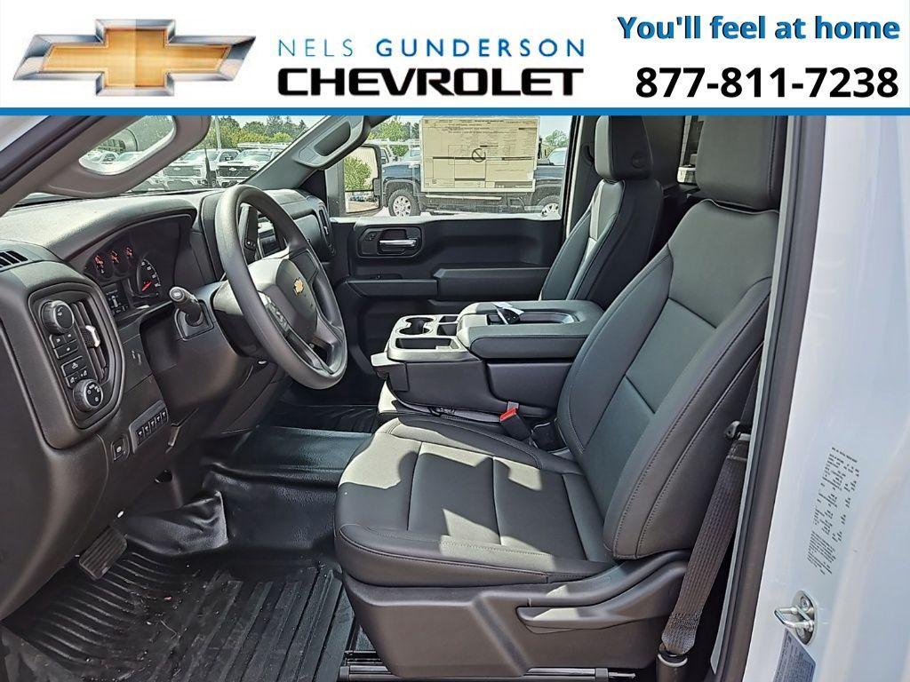 new 2024 Chevrolet Silverado 2500 car, priced at $65,400