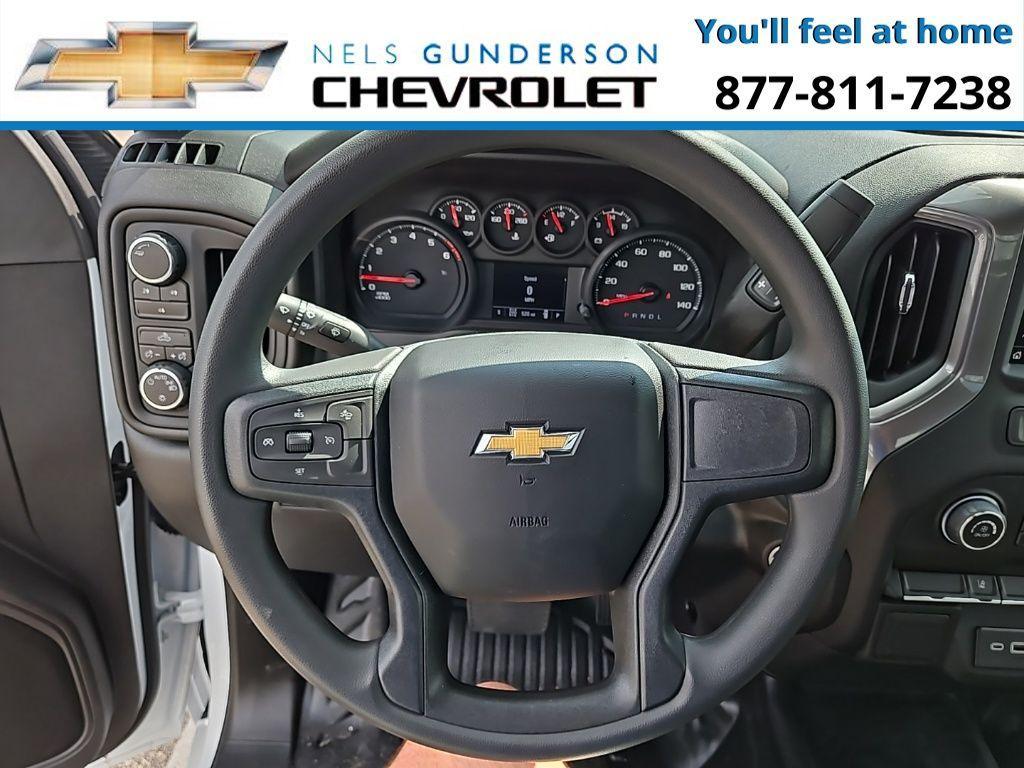 new 2024 Chevrolet Silverado 2500 car, priced at $65,400