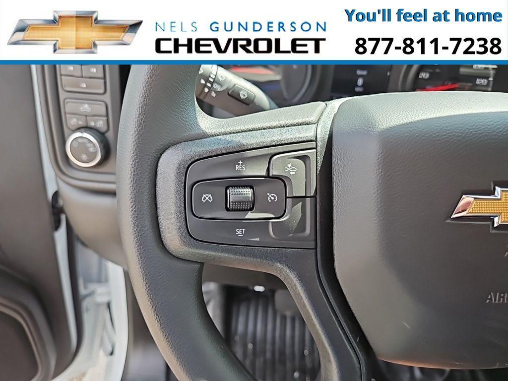 new 2024 Chevrolet Silverado 2500 car, priced at $65,400