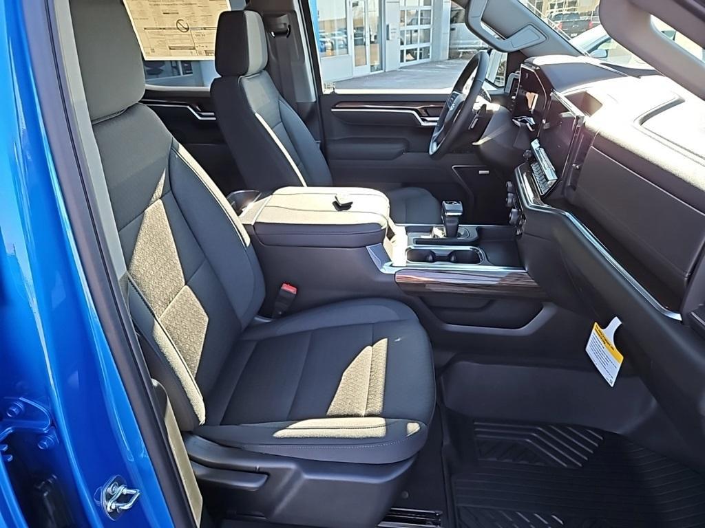 new 2025 Chevrolet Silverado 1500 car, priced at $61,075