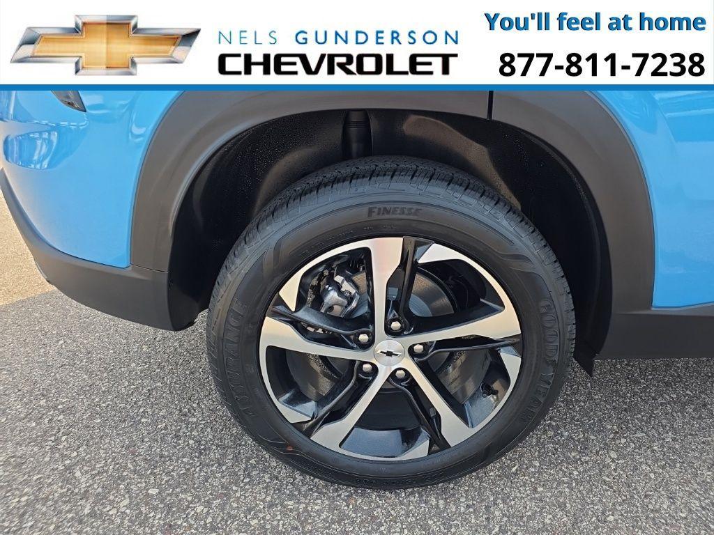 new 2025 Chevrolet Trax car, priced at $23,900