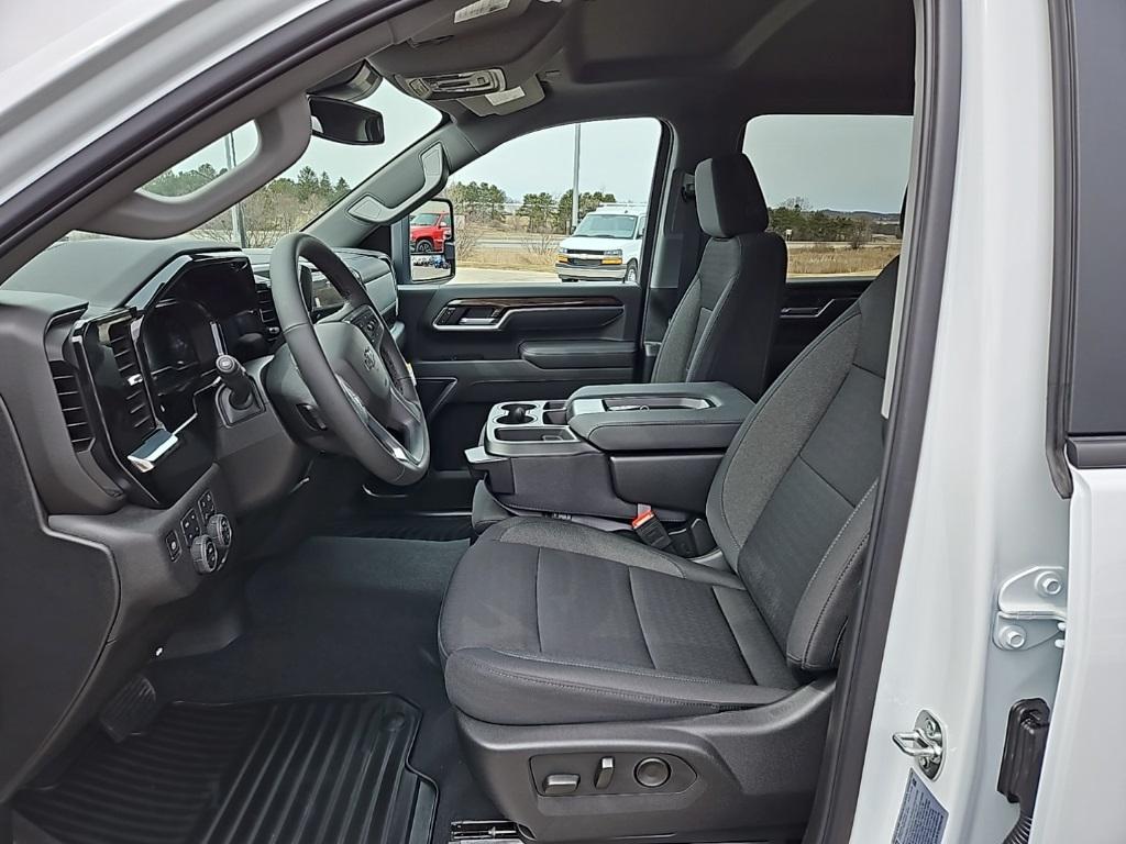 new 2025 Chevrolet Silverado 3500 car, priced at $76,310