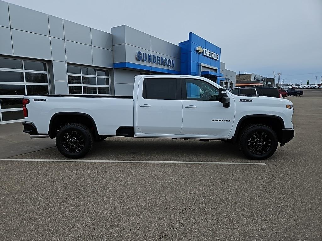 new 2025 Chevrolet Silverado 3500 car, priced at $76,310