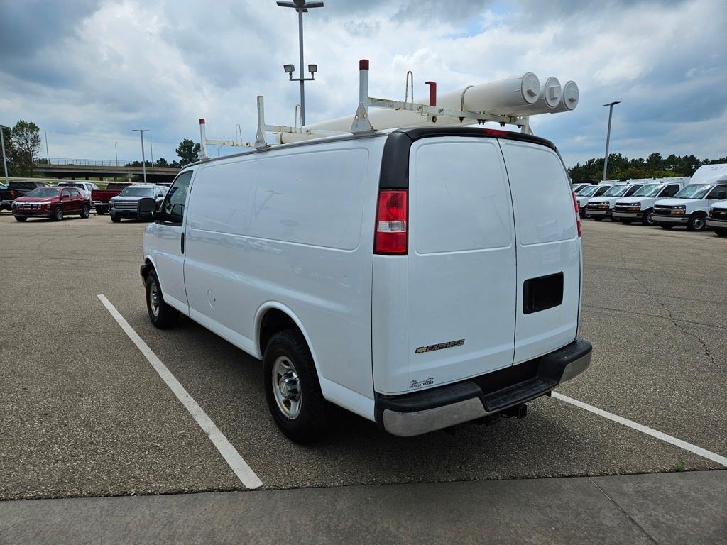 used 2017 Chevrolet Express 3500 car, priced at $12,900