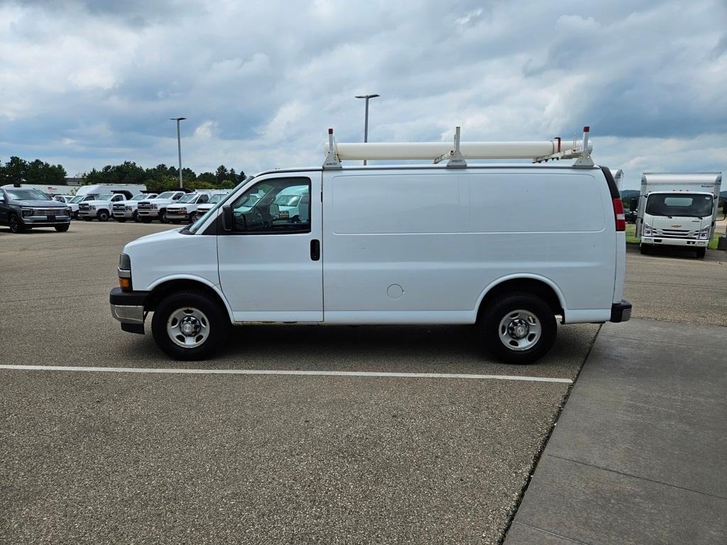used 2017 Chevrolet Express 3500 car, priced at $12,900