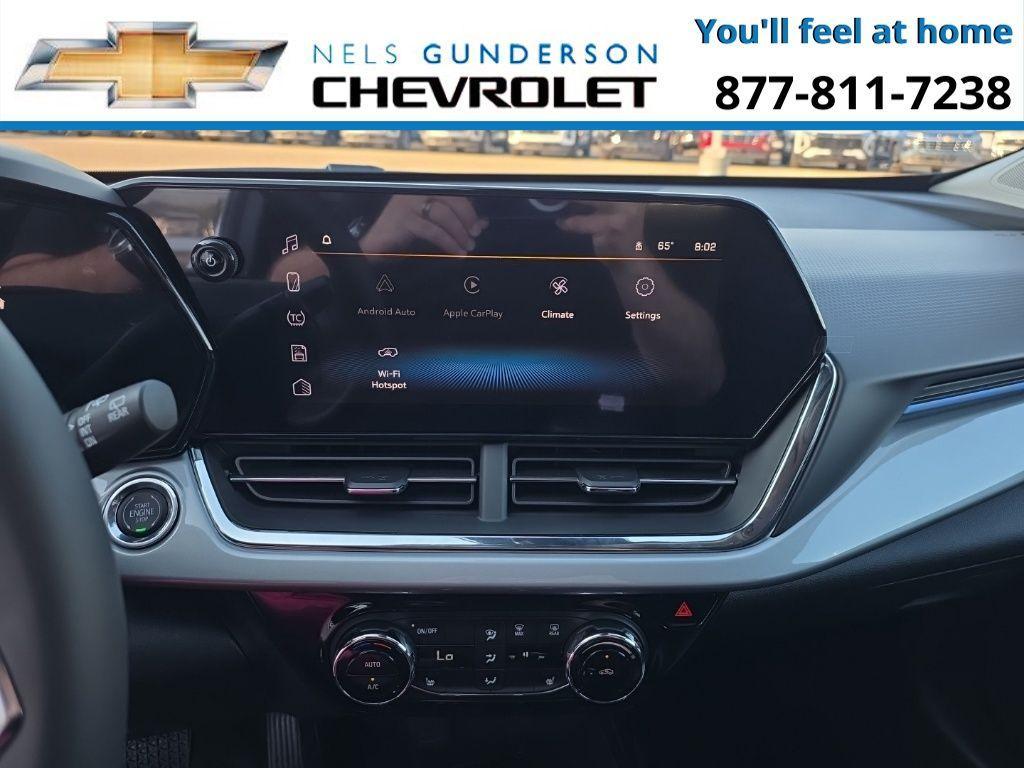 new 2025 Chevrolet Trax car, priced at $25,485