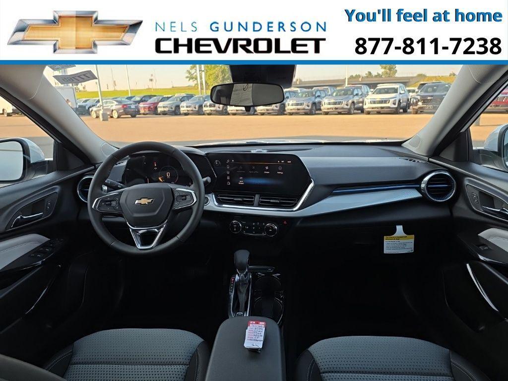 new 2025 Chevrolet Trax car, priced at $25,485