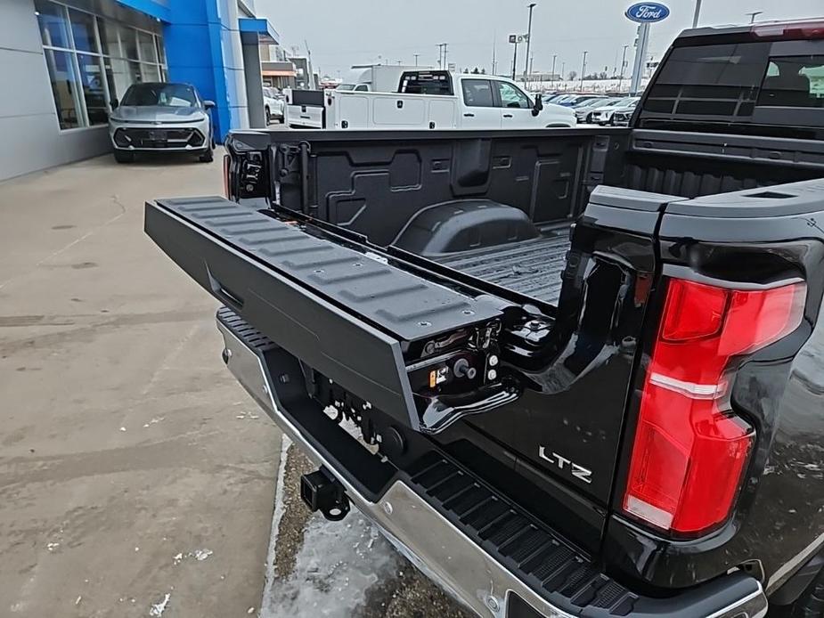 new 2025 Chevrolet Silverado 3500 car