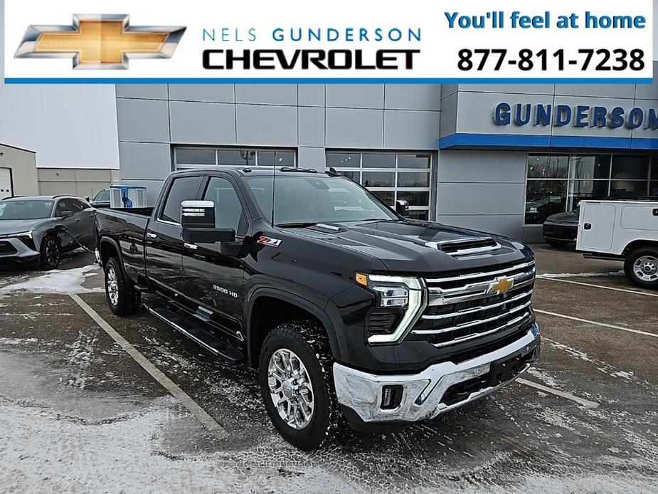 new 2025 Chevrolet Silverado 3500 car