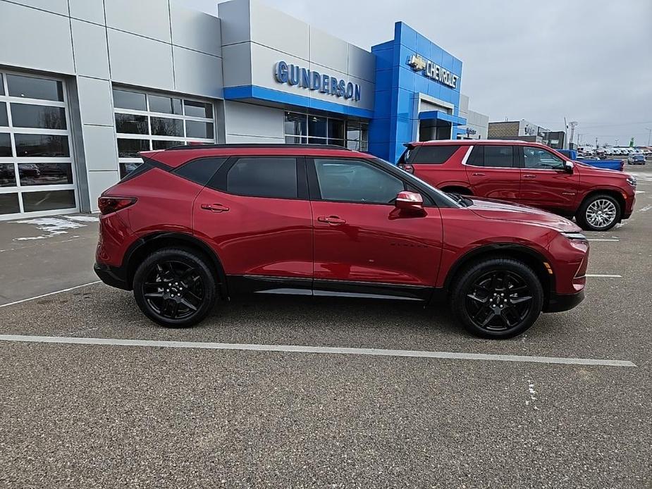 new 2025 Chevrolet Blazer car