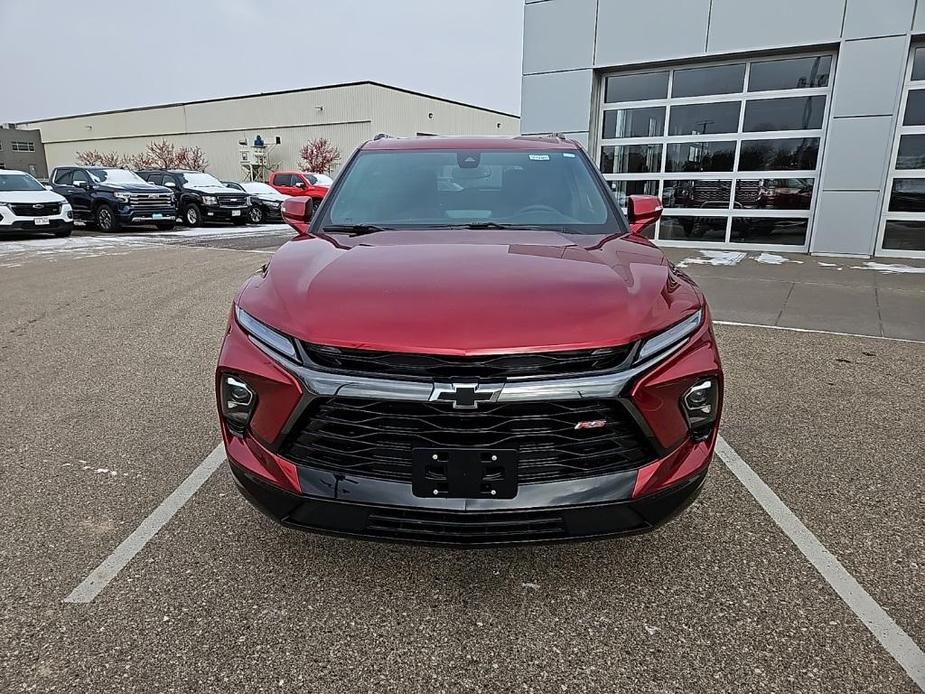 new 2025 Chevrolet Blazer car