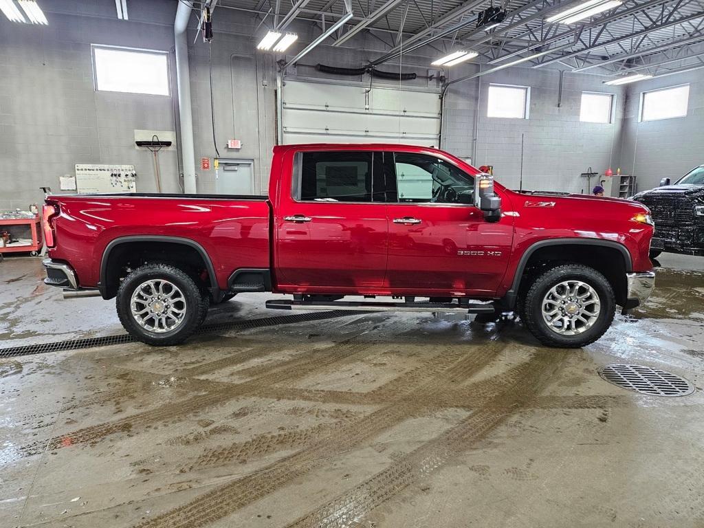 new 2025 Chevrolet Silverado 3500 car