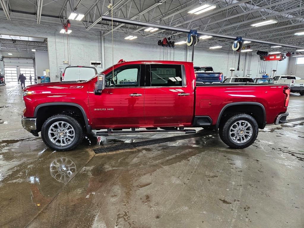 new 2025 Chevrolet Silverado 3500 car