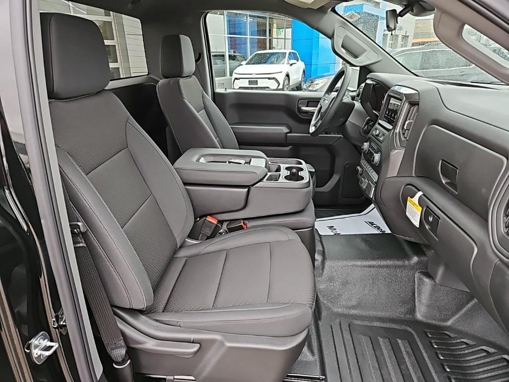 new 2025 Chevrolet Silverado 1500 car, priced at $44,520
