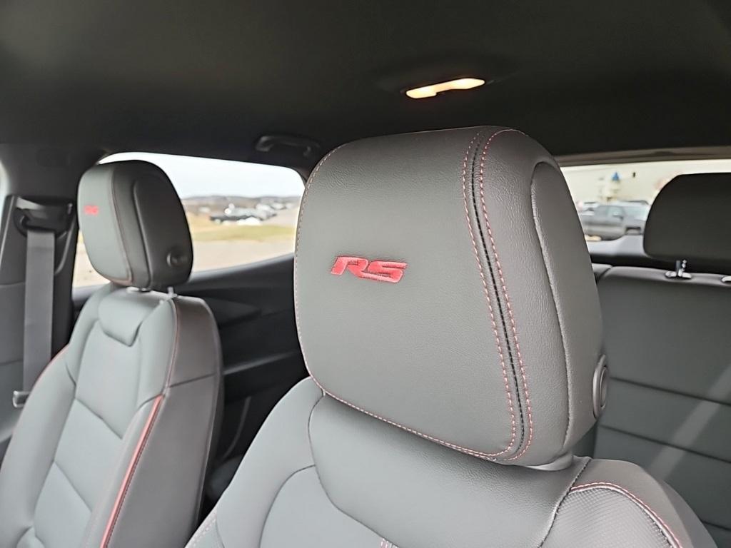 new 2025 Chevrolet TrailBlazer car, priced at $33,180