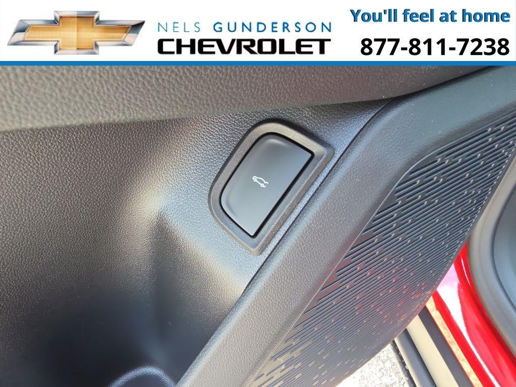 new 2026 Chevrolet Equinox car, priced at $40,490