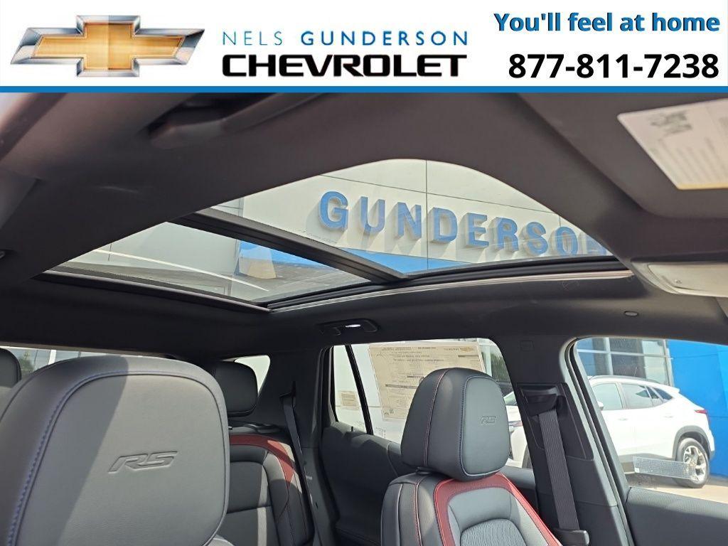 new 2026 Chevrolet Equinox car, priced at $40,490