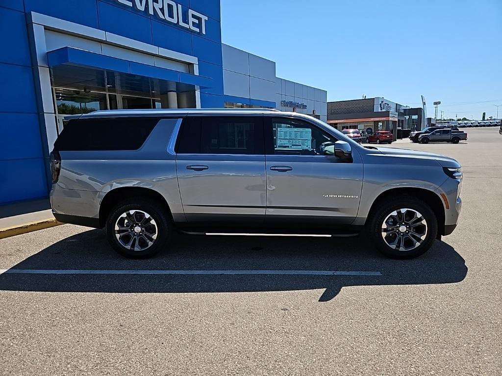 new 2025 Chevrolet Suburban car, priced at $80,450