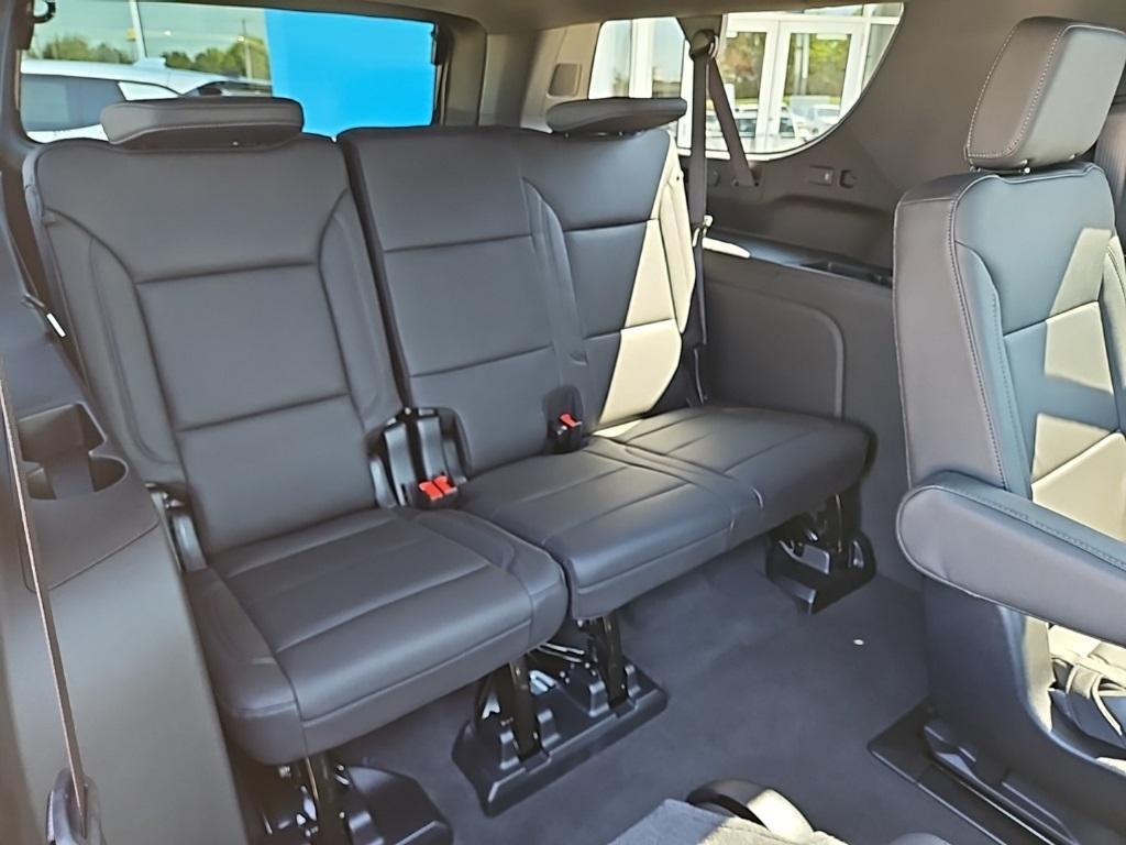 new 2025 Chevrolet Suburban car, priced at $80,450
