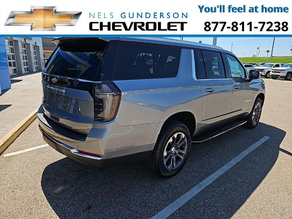 new 2025 Chevrolet Suburban car, priced at $76,900