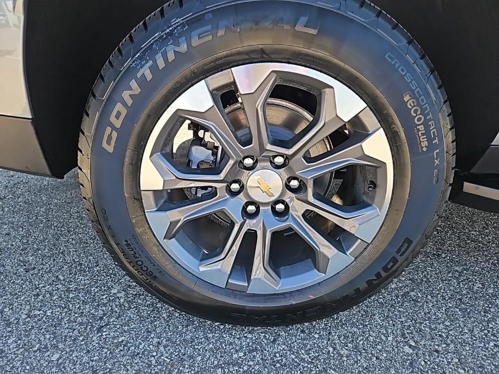 new 2025 Chevrolet Suburban car, priced at $80,450