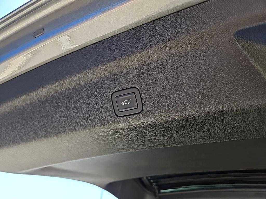 new 2025 Chevrolet Suburban car, priced at $80,450