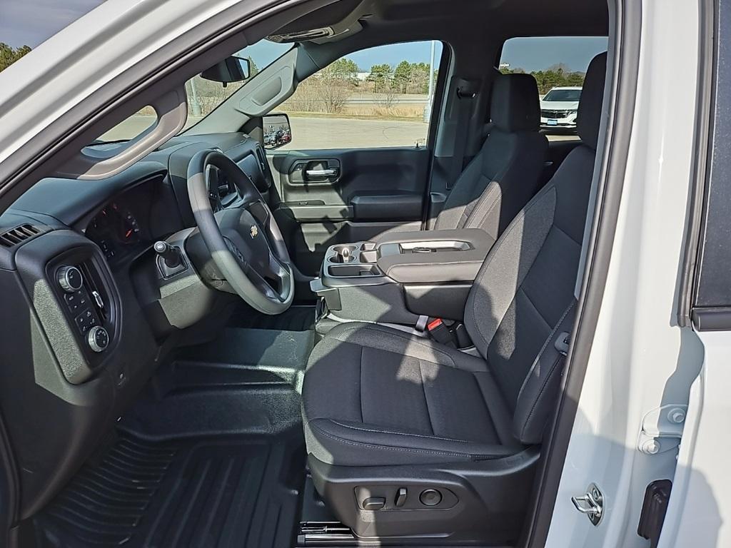 new 2025 Chevrolet Silverado 1500 car, priced at $47,180