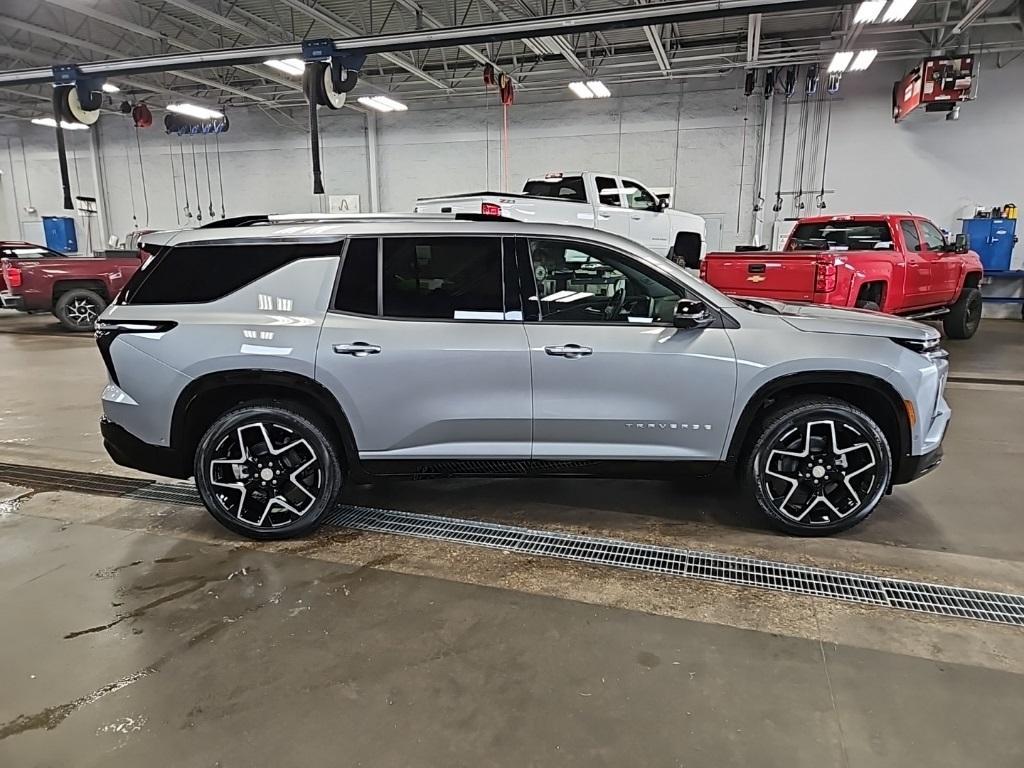 new 2025 Chevrolet Traverse car, priced at $57,295