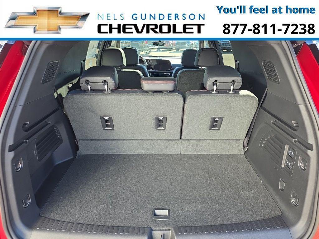 new 2026 Chevrolet Traverse car, priced at $61,290