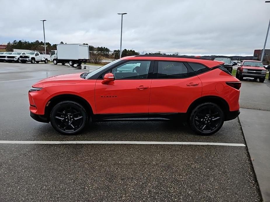 new 2025 Chevrolet Blazer car