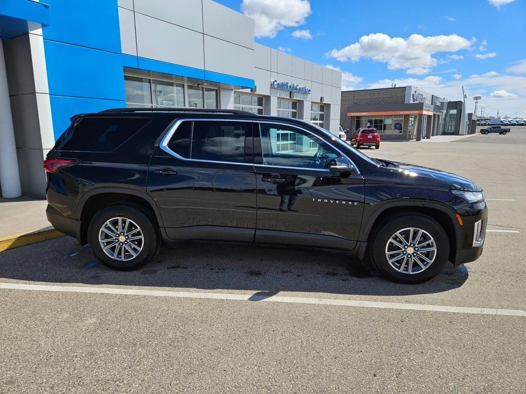used 2022 Chevrolet Traverse car, priced at $32,900