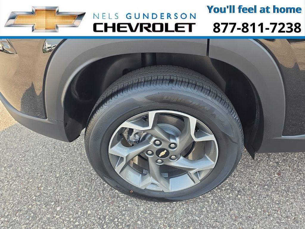 new 2025 Chevrolet Trax car, priced at $24,900