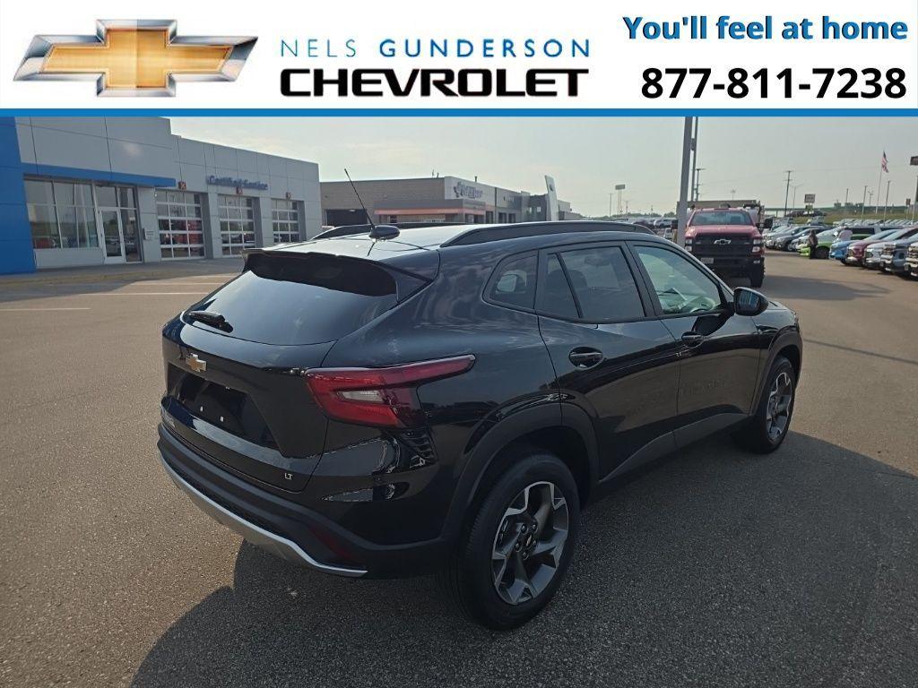 new 2025 Chevrolet Trax car, priced at $24,900